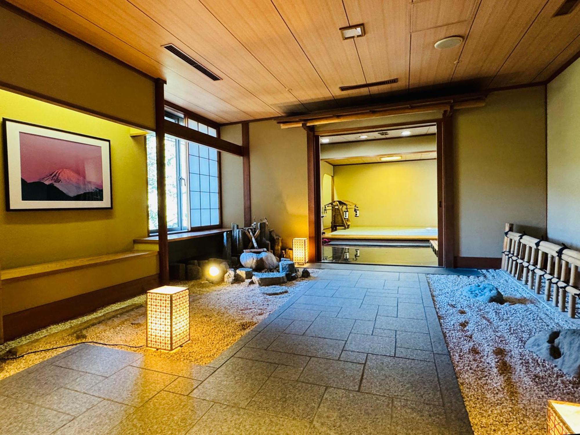 Ryuguden Hotel Hakone Buitenkant foto